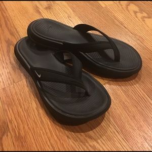 Nike Flip Flops